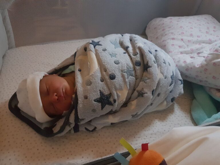 Szüléstörténet 122, Noel baba