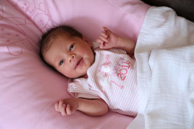 Szüléstörténet 159, Csenge baba