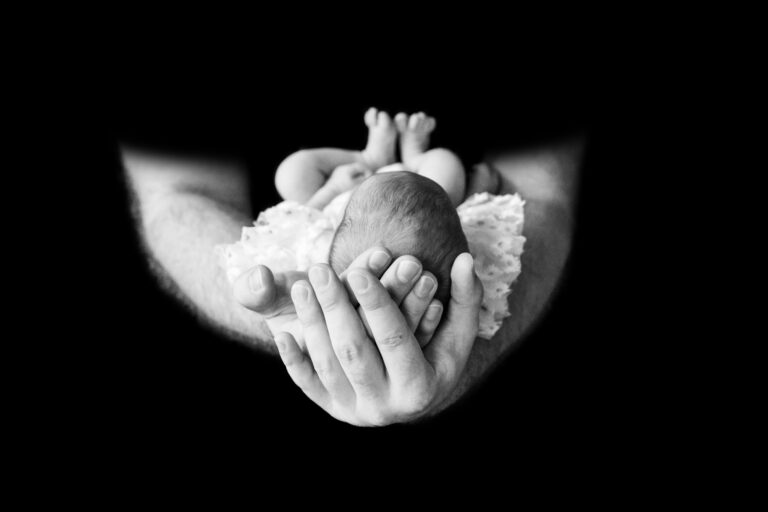 Szüléstörténet 203, Amira baba