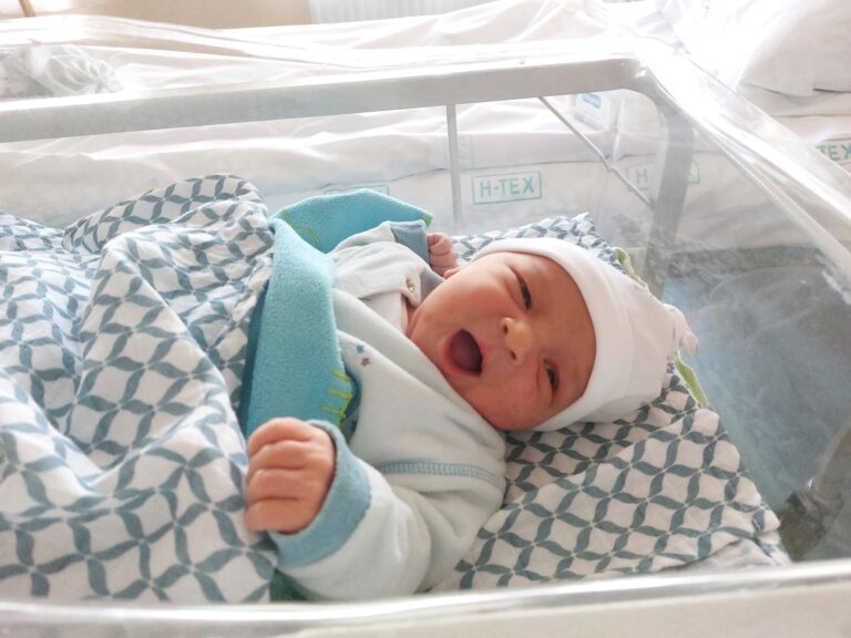 Szüléstörténet 229, Ágoston baba