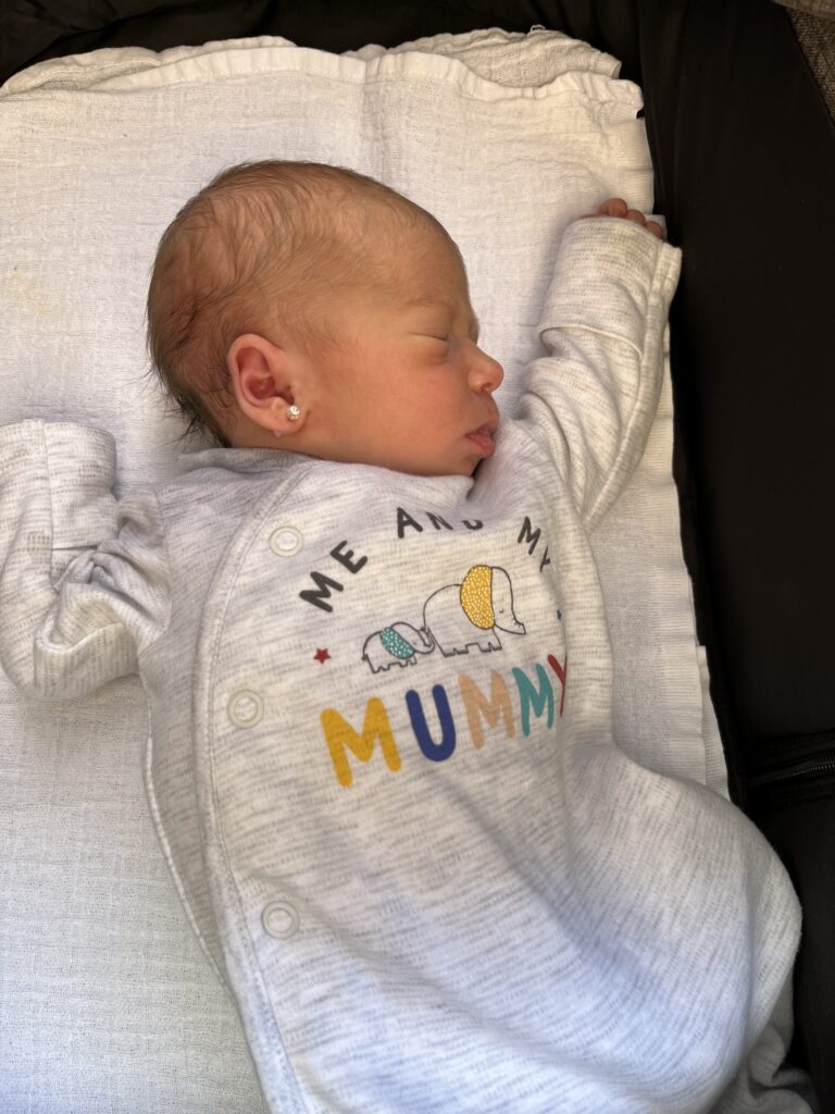 Szüléstörténet 232, Luca baba